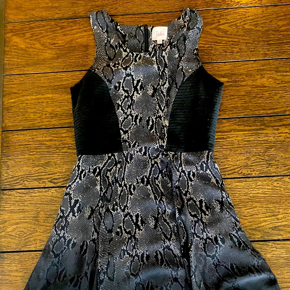 Parker Silk Snakeskin Printed Fit N Flare-small
